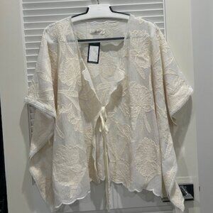 Mahina Lace Kimono Cover-Up – S/M – NWT – Ivory Floral Boho